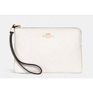 Coach white chalk corner wristlet wallet F58032